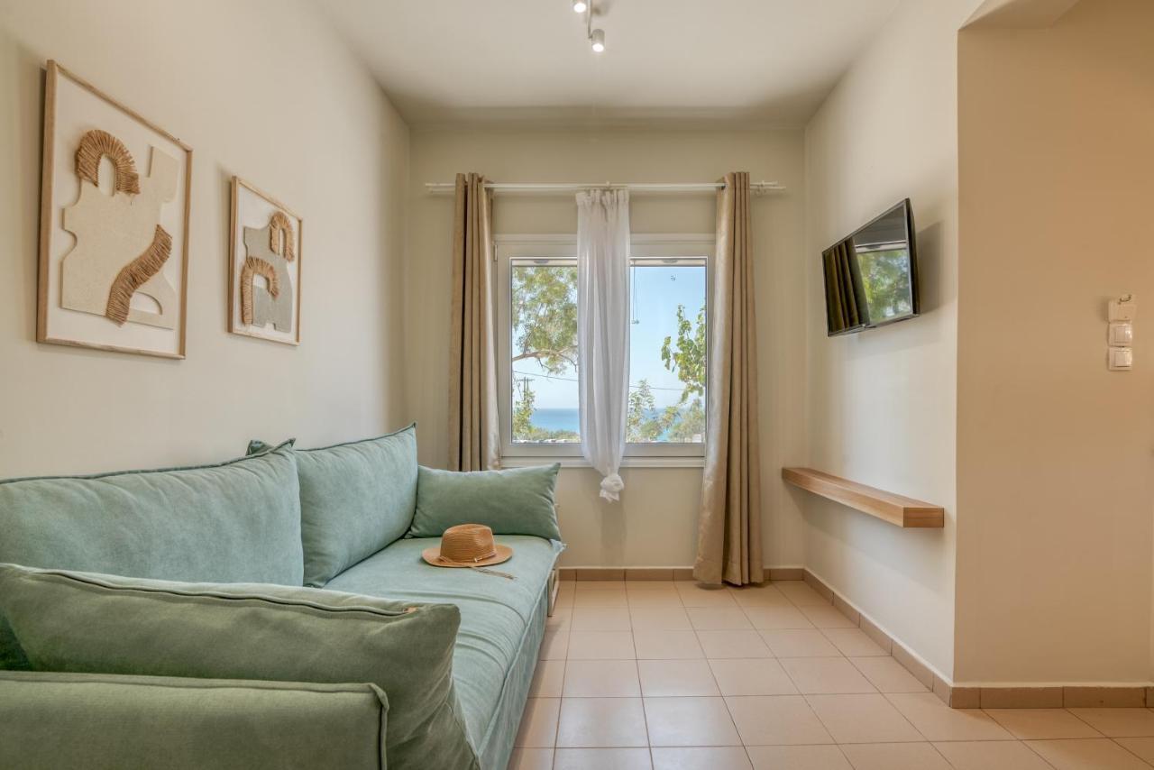 Koutris Apartment 2 Phalasarna Eksteriør billede